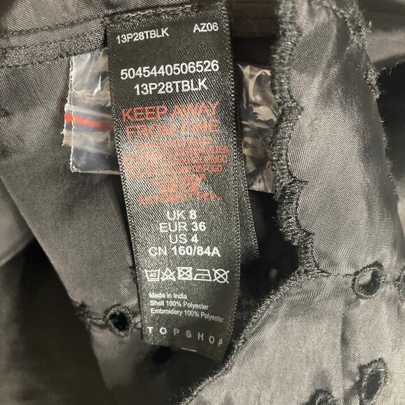 Topshop Eyelet Blouse Womens Size 4 Black Button Front - Picture 8 of 16